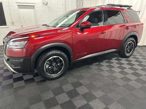 2025 Nissan Pathfinder Rock Creek 4WD