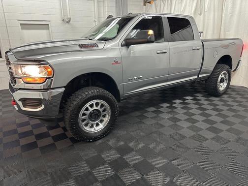 2022 RAM 2500 Big Horn Crew Cab 4x4 6'4' Box