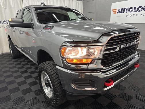 2022 RAM 2500 Big Horn Crew Cab 4x4 6'4' Box