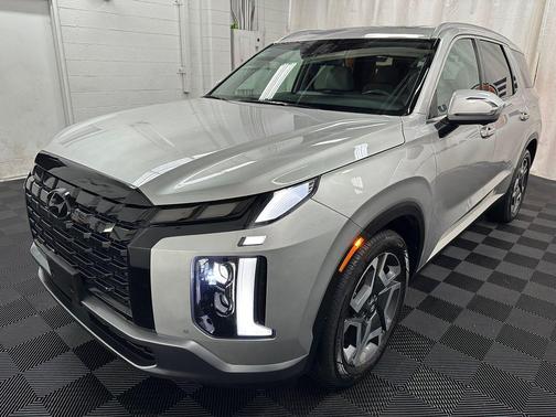 Typhoon Silver 2025 Hyundai PALISADE SEL Premium