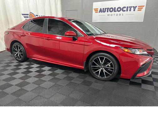 2021 Toyota Camry SE