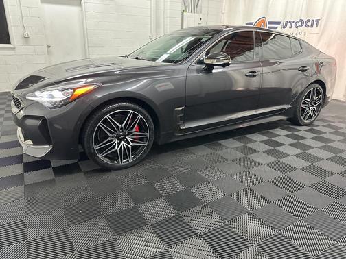 2023 Kia Stinger GT2