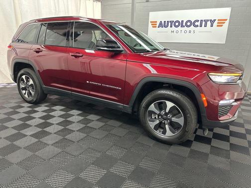 Velvet Red Pearlcoat 2024 Jeep Grand Cherokee 4xe Base