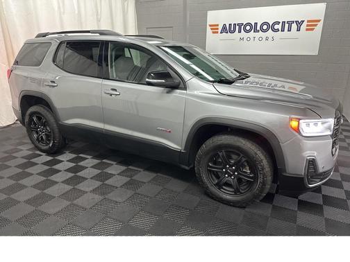 2023 GMC Acadia AWD AT4