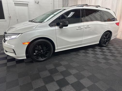 2024 Honda Odyssey Sport