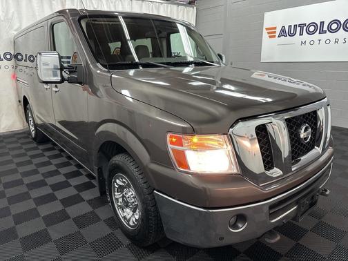 2015 Nissan NV Passenger NV3500 HD SL V8