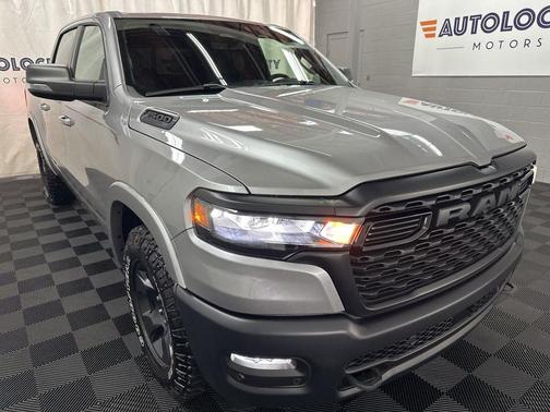 2025 RAM 1500 Warlock Crew Cab 4x4 5'7' Box