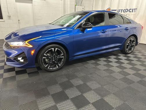 2023 Kia K5 GT-Line