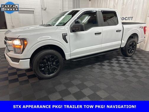 Oxford White 2022 Ford F-150 XL