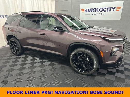 Stardust Metallic 2025 Chevrolet Traverse RS