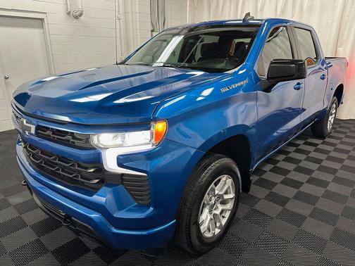 Glacier Blue Metallic 2022 Chevrolet Silverado 1500 RST