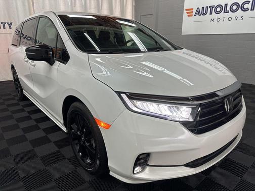 2024 Honda Odyssey Sport
