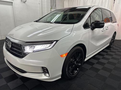 2024 Honda Odyssey Sport