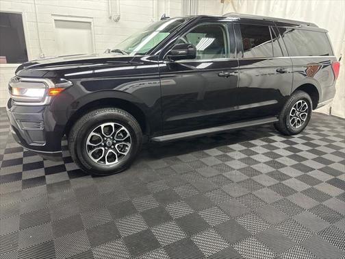 2023 Ford Expedition Max XLT