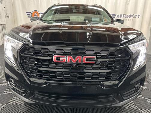 2024 GMC Terrain AWD AT4