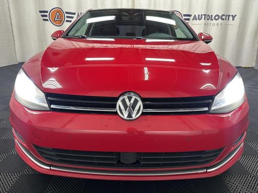 2017 Volkswagen Golf TSI SE 4-Door