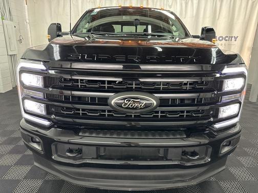 2024 Ford F-350 Lariat