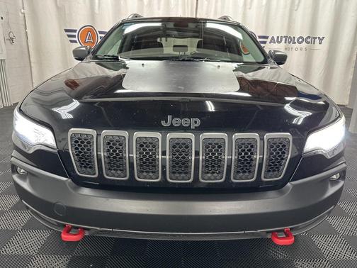 2020 Jeep Cherokee Trailhawk