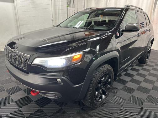 2020 Jeep Cherokee Trailhawk