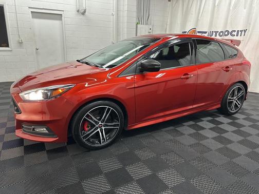 2018 Ford Focus ST
