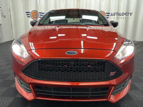 2018 Ford Focus ST