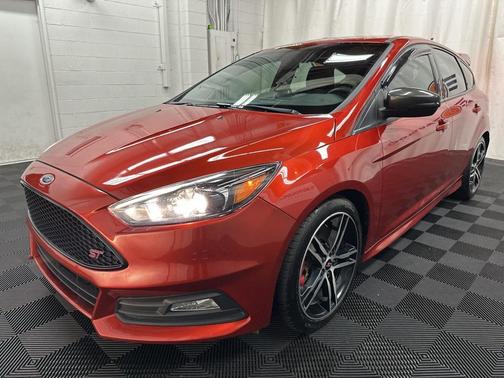 2018 Ford Focus ST
