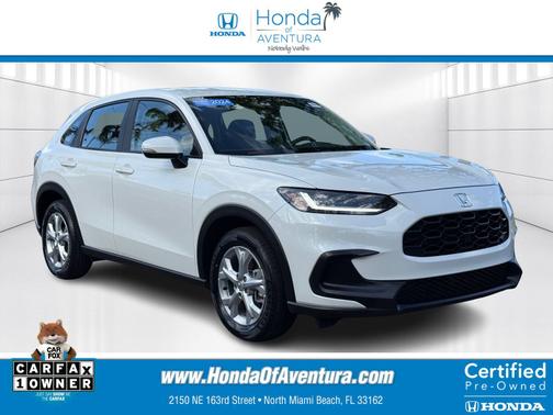 Platinum White Pearl 2024 Honda HR-V