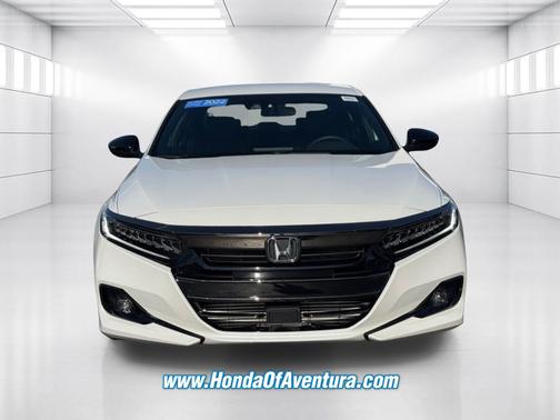 Platinum White Pearl 2022 Honda Accord