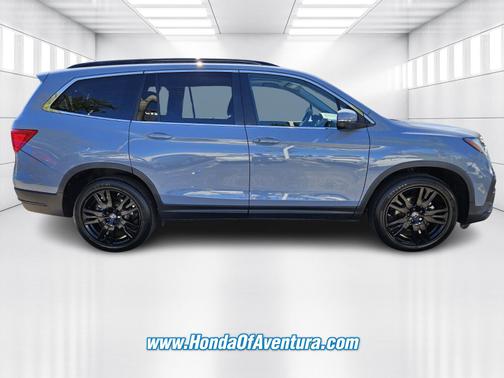 Sonic Gray Pearl 2022 Honda Pilot