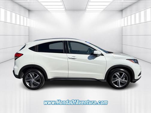 Platinum White Pearl 2021 Honda HR-V