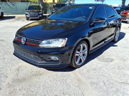 2017 Volkswagen Jetta 2.0T GLI