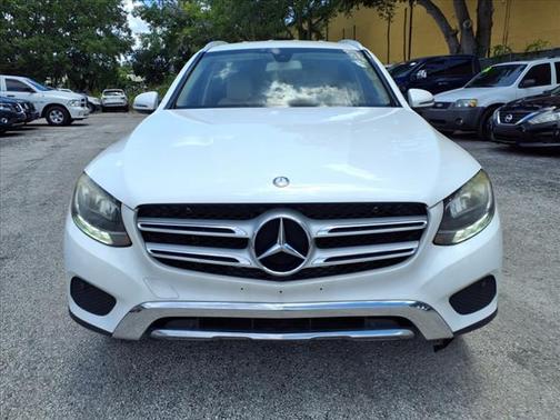 2016 Mercedes-Benz GLC-Class GLC 300