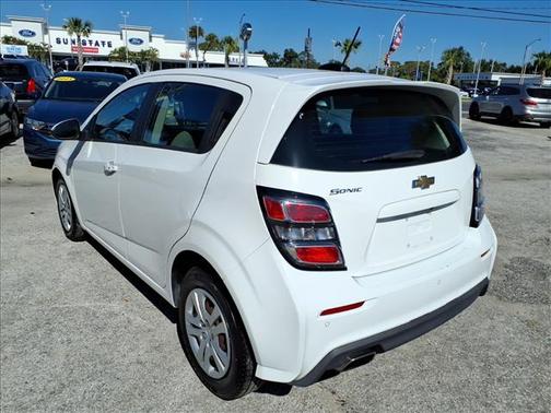 2019 Chevrolet Sonic LT