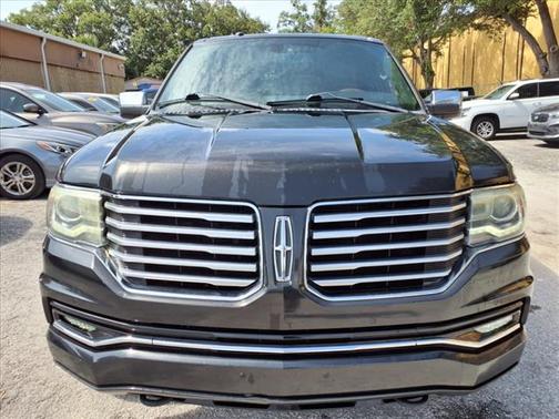 2015 Lincoln Navigator Base