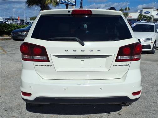 2020 Dodge Journey Crossroad