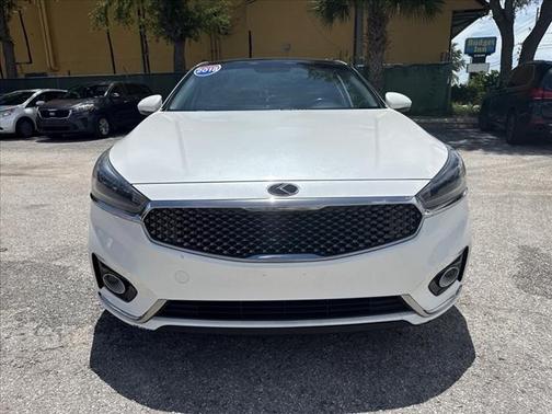 2018 Kia Cadenza Premium