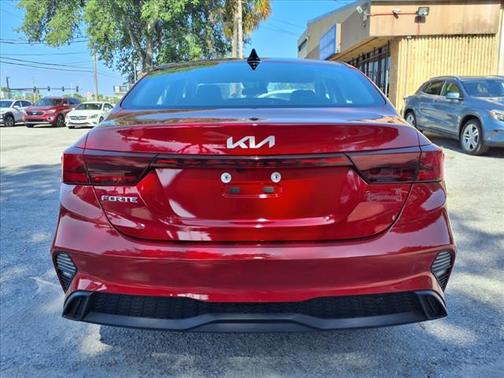 2024 Kia Forte LX