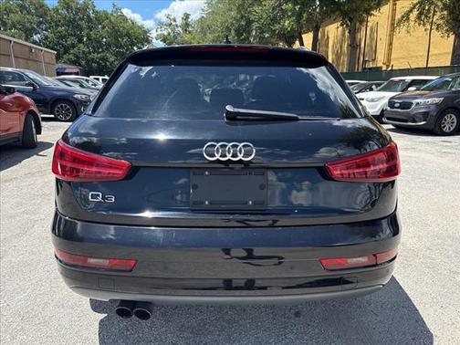 2018 Audi Q3 2.0T Premium