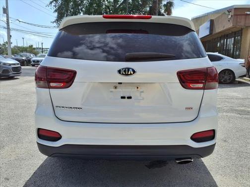 2019 Kia Sorento LX