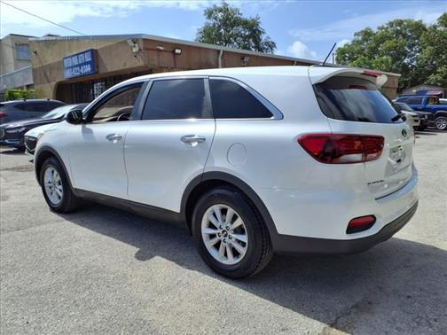 2019 Kia Sorento LX