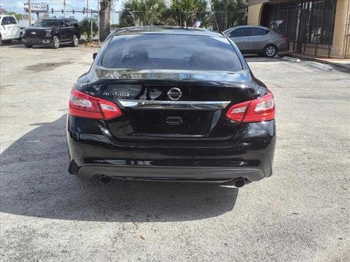 2017 Nissan Altima 2.5 SV
