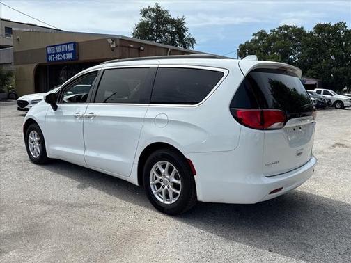 2020 Chrysler Voyager LXI