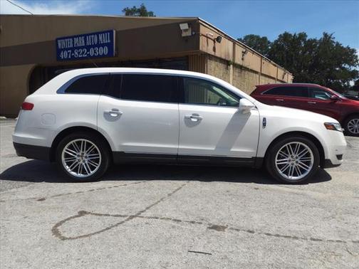 2019 Lincoln MKT Standard
