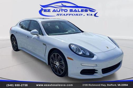 2016 Porsche Panamera Edition