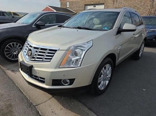 Beige 2014 Cadillac SRX Luxury Collection