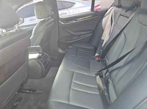 2018 BMW 530 i xDrive