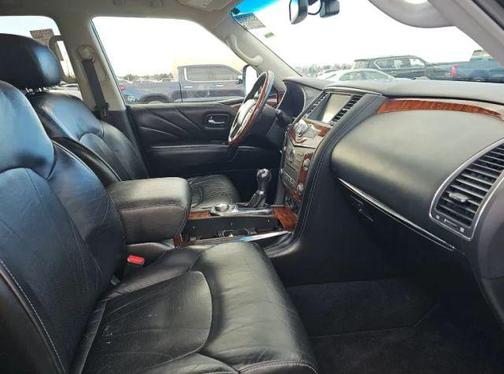 2015 INFINITI QX80 Base