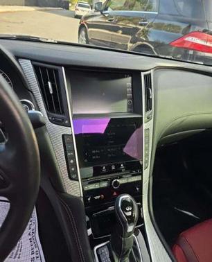 2017 INFINITI Q60 400