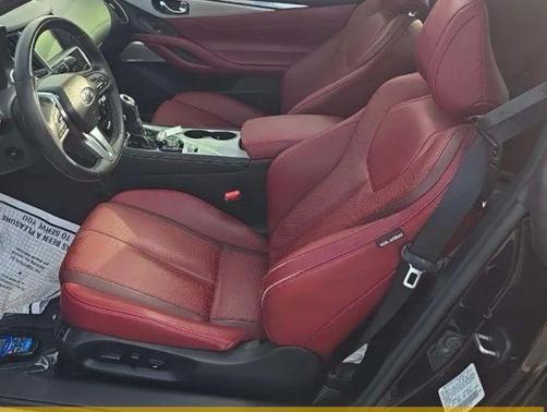 2017 INFINITI Q60 400