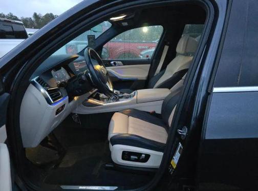 2019 BMW X7 xDrive50i